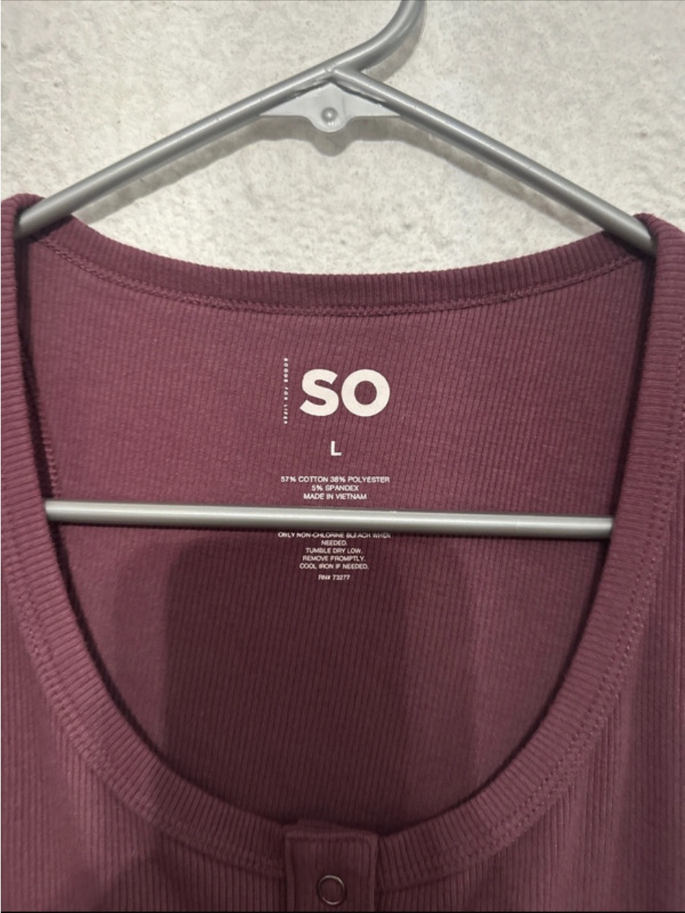 SO Ribbed Button-Front Tank Top - Maroon - Picture 2 of 3
